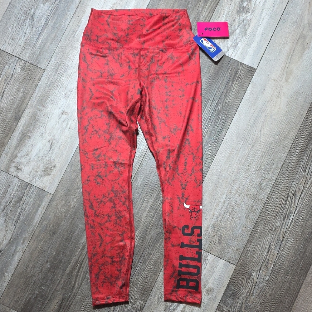 FOCO | "Static Rain" Chicago Bulls Leggings *NWT